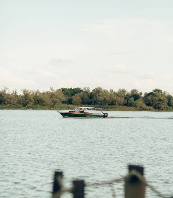 Naviguer sur le fleuve